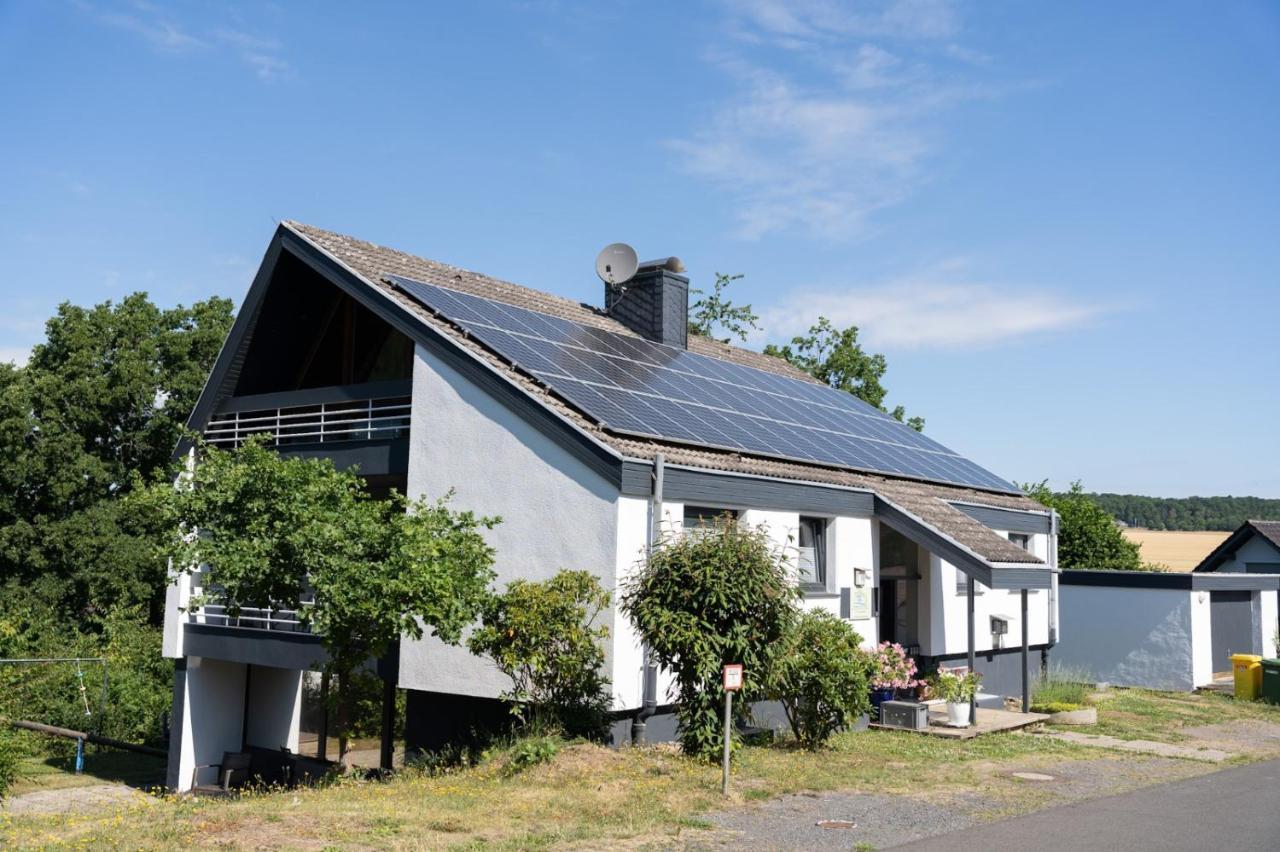 Ferienhaus Schoene Aussicht Ferienwohnung Blau Hemfurth-Edersee Экстерьер фото